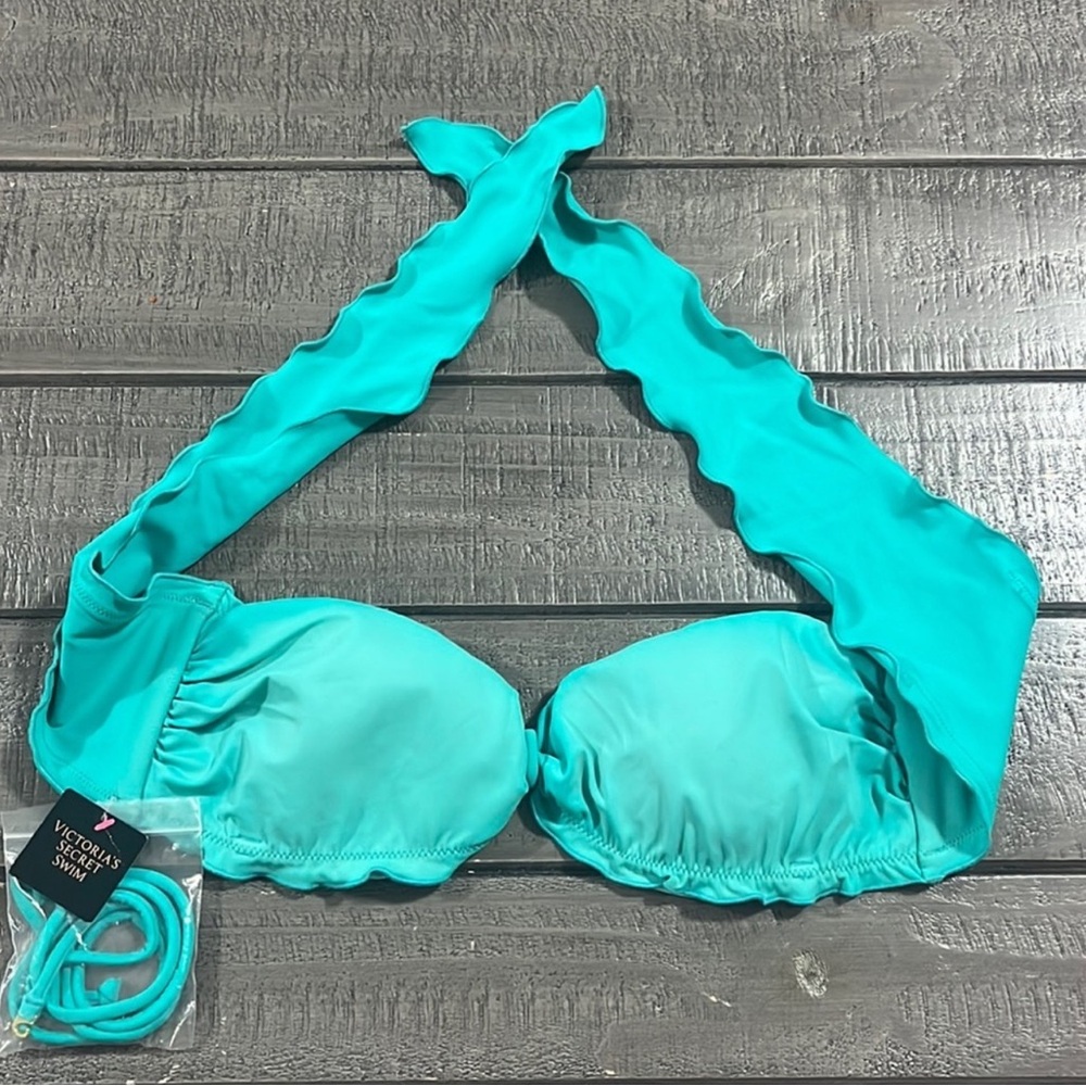 NWT Victoria’s Secret Swimming Suit Bra